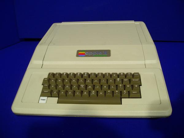 Apple II Europlus (1979)